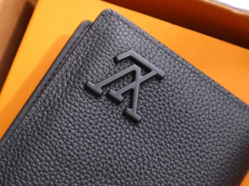 Soft LX Wallets 12014