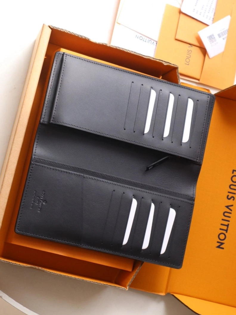 Soft LX Wallets 12014