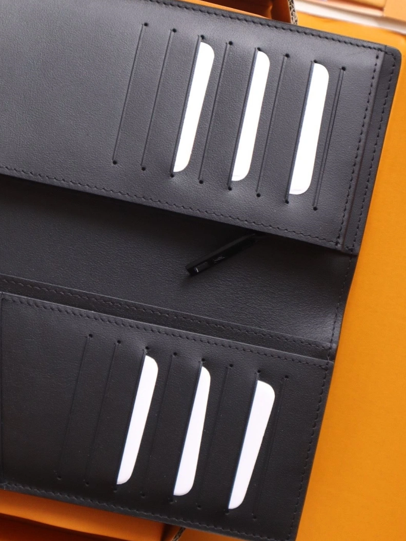 Soft LX Wallets 12014