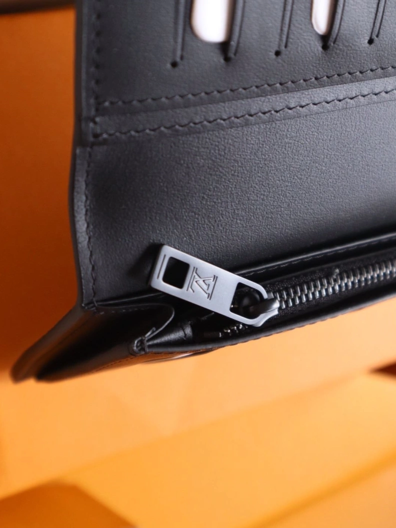 Soft LX Wallets 12014