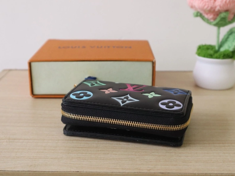 Popular LX Wallets 12000