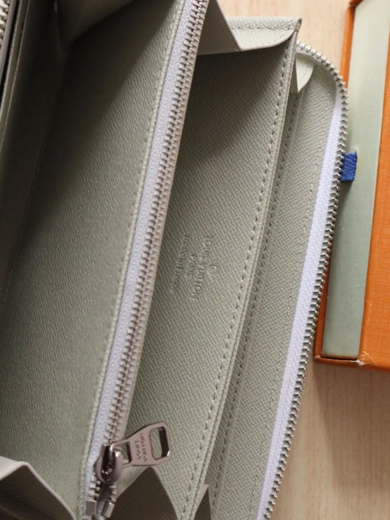 LX Wallets Fashionable 12008