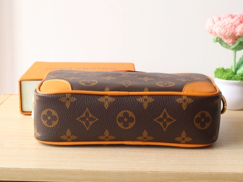 DailyWear LX Clutch Bags 12123