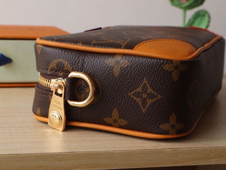 DailyWear LX Clutch Bags 12123