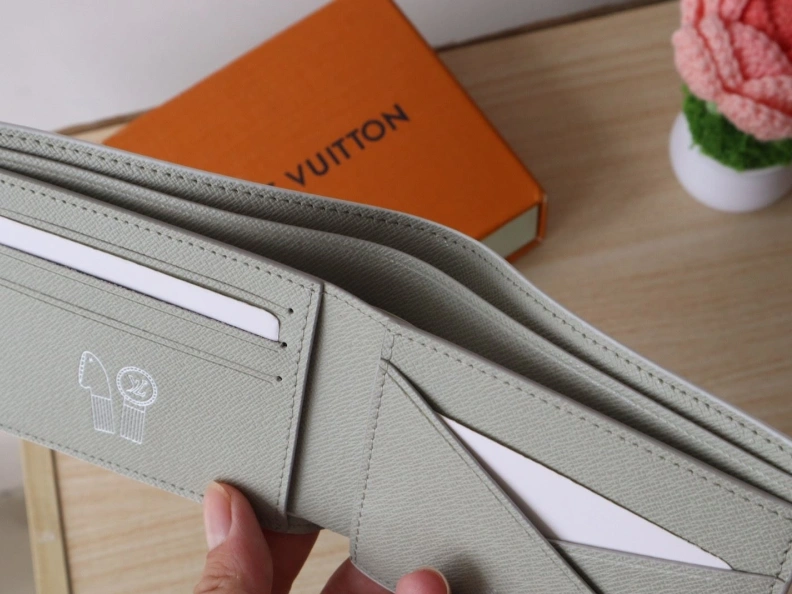 LX Wallets StreetReady 11992