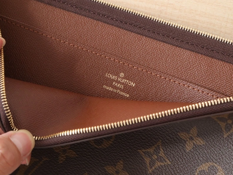 Trendy LX Wallets 11989