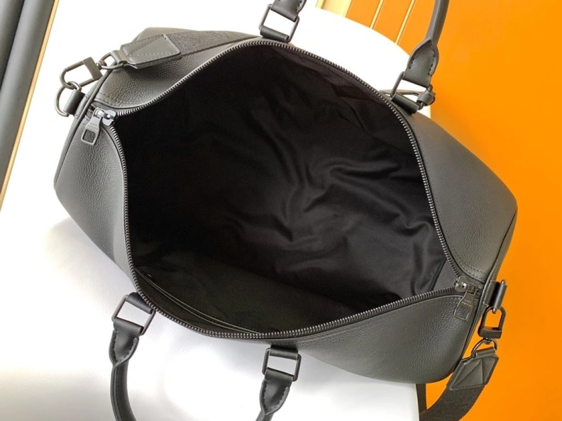 Stylish LX Travel Bags 17982