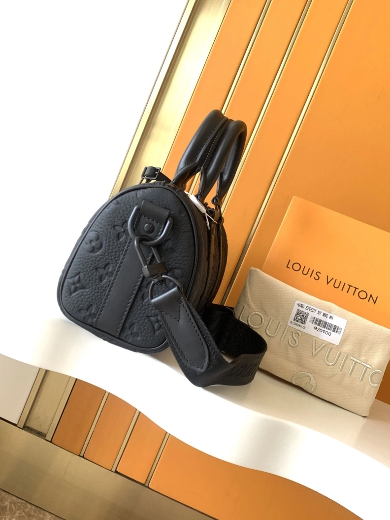 Trendsetting LX Speedy Bags 18050