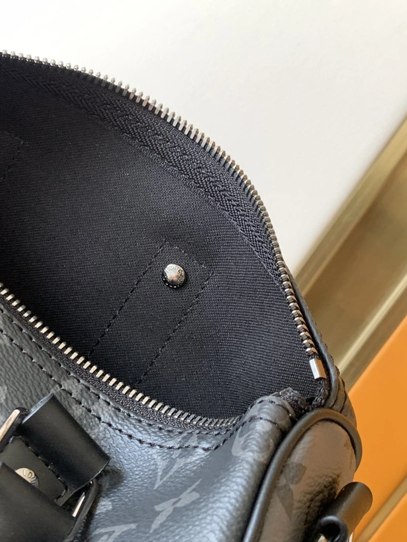 Vibrant LX Speedy Bags 18051
