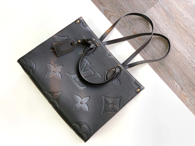 Affordable LX Shopping Bags 18091