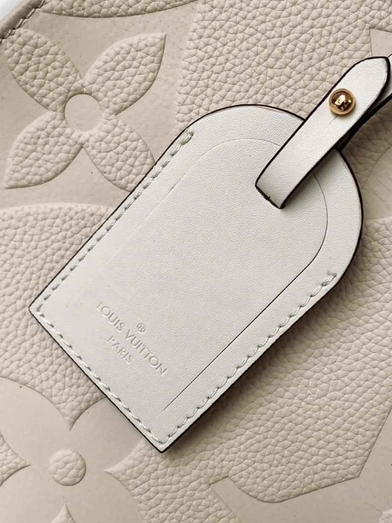 Sophisticated LX Shopping Bags 18090