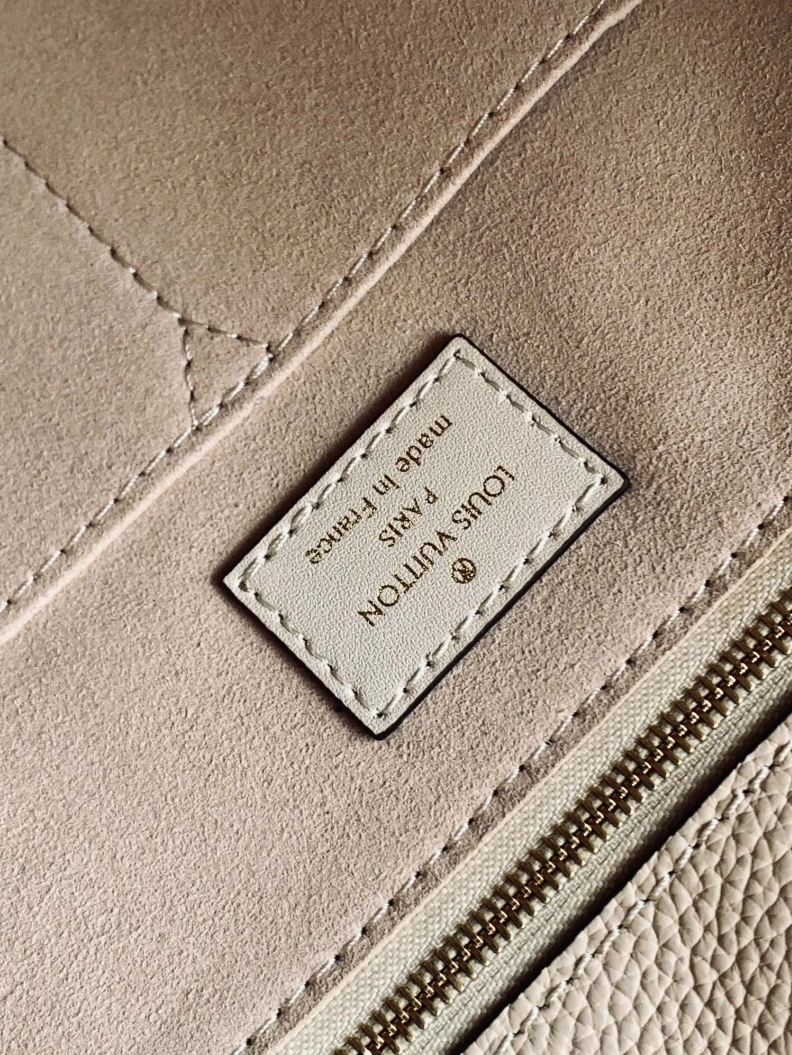 Sophisticated LX Shopping Bags 18090