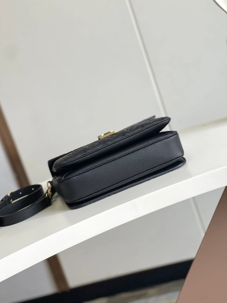 LX Satchel bags Durable 18136