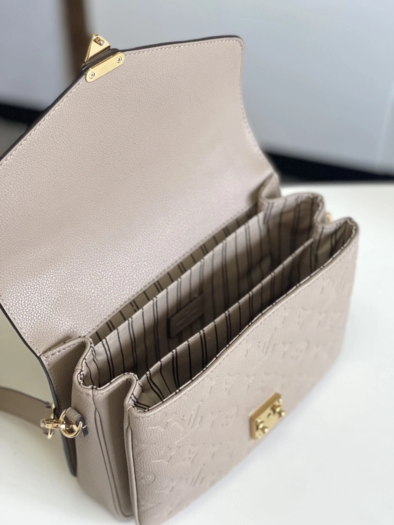 LX Satchel bags ModernLook 18135