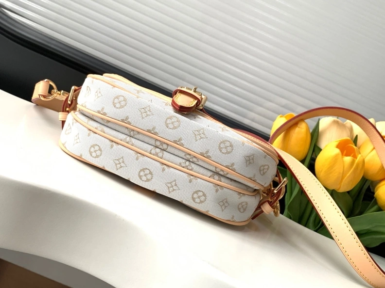 LX Satchel bags Versatile 18158