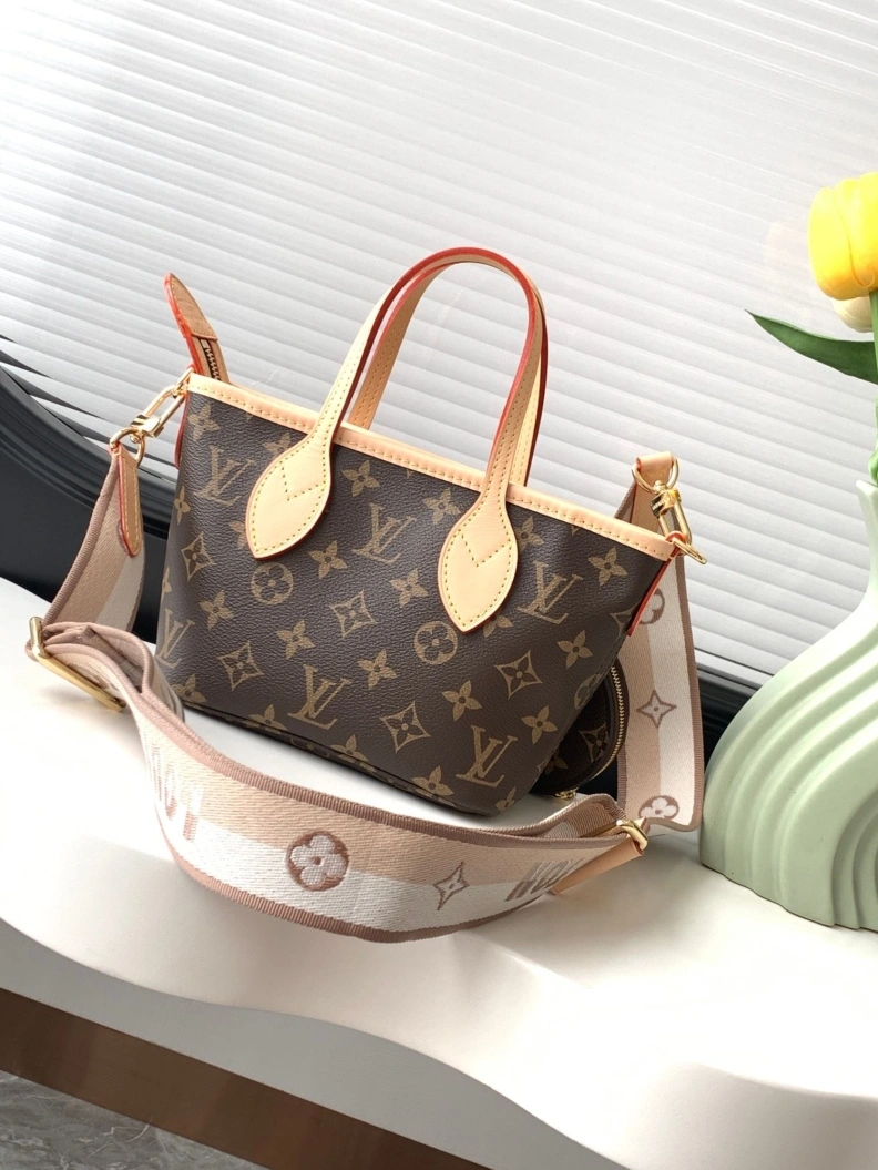 WellDesigned LX Shopping Bags 18075