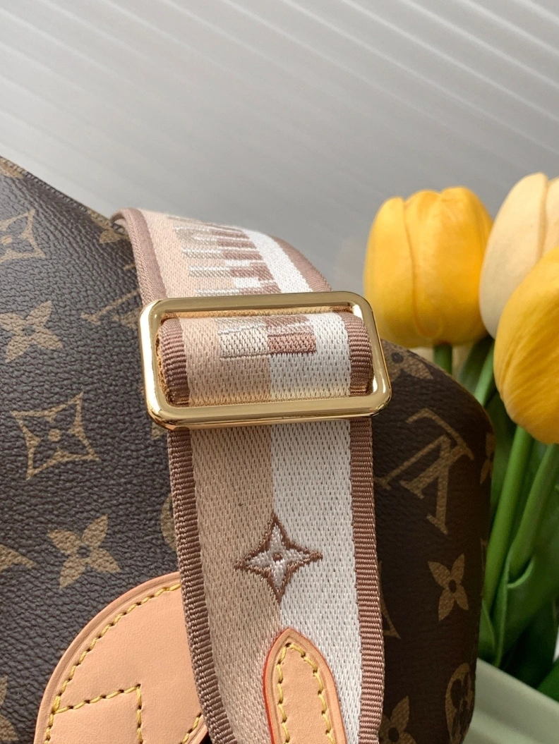WellDesigned LX Shopping Bags 18075