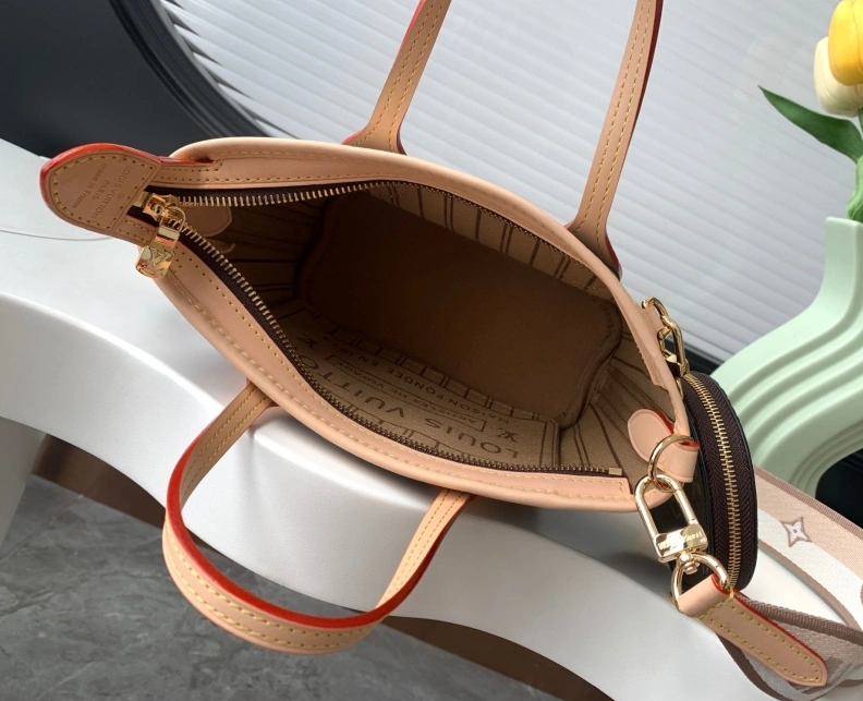 WellDesigned LX Shopping Bags 18075