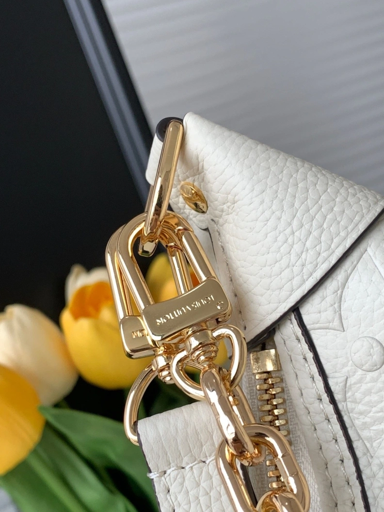 Versatile LX Satchel bags 18138