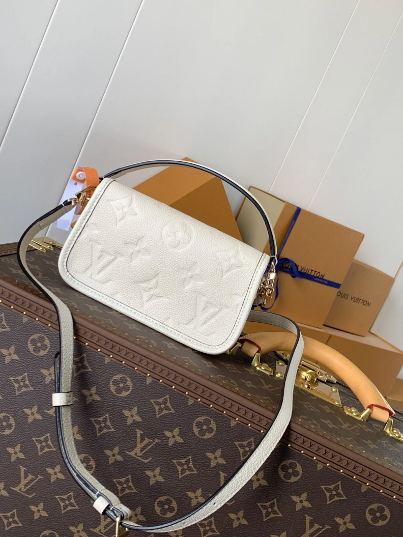 LX Satchel bags ModernLook 18131