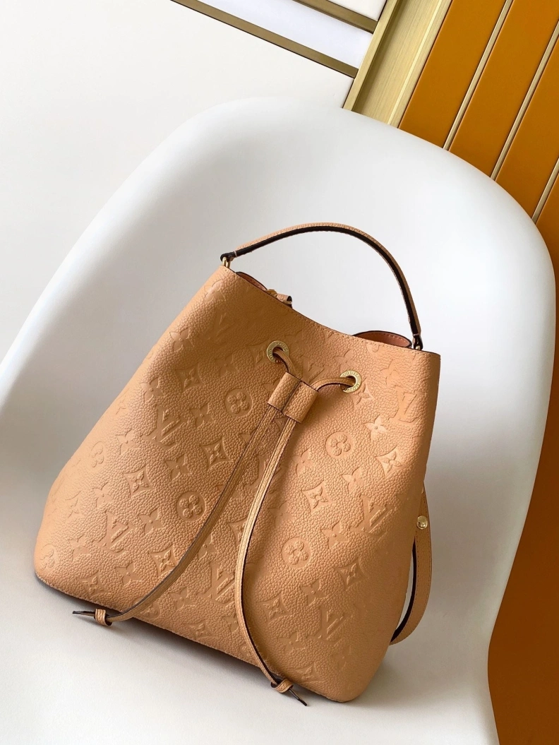 LX Bucket Bags AllSeason 18178