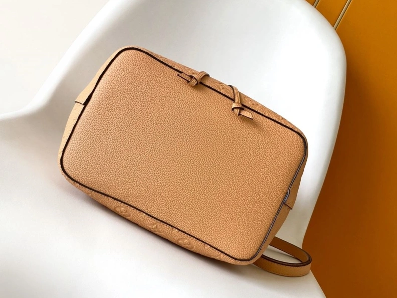 LX Bucket Bags AllSeason 18178