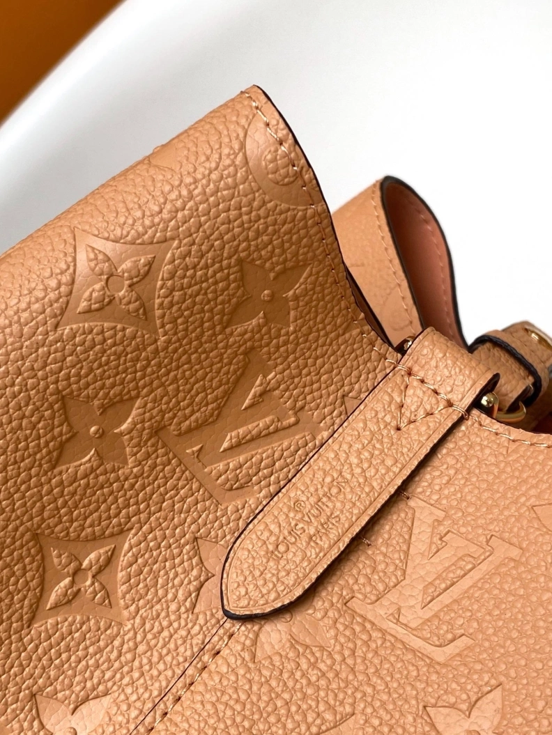 LX Bucket Bags AllSeason 18178
