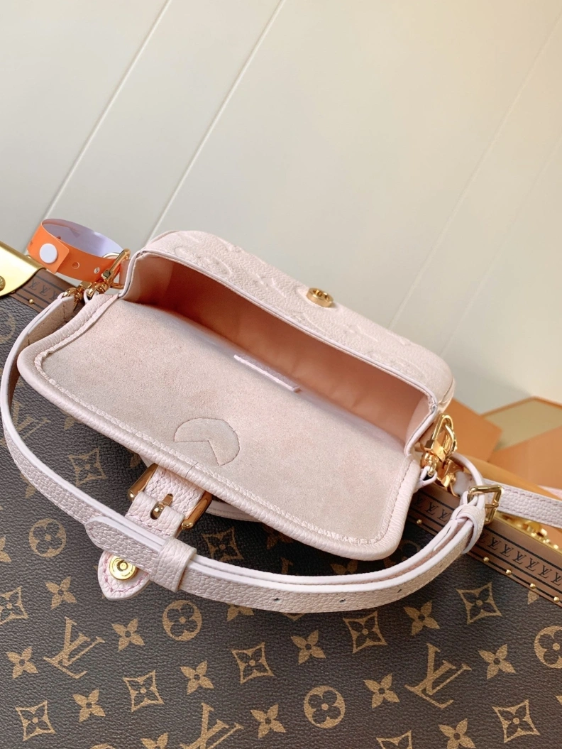 NewStyle LX Top Handle Bags 18014