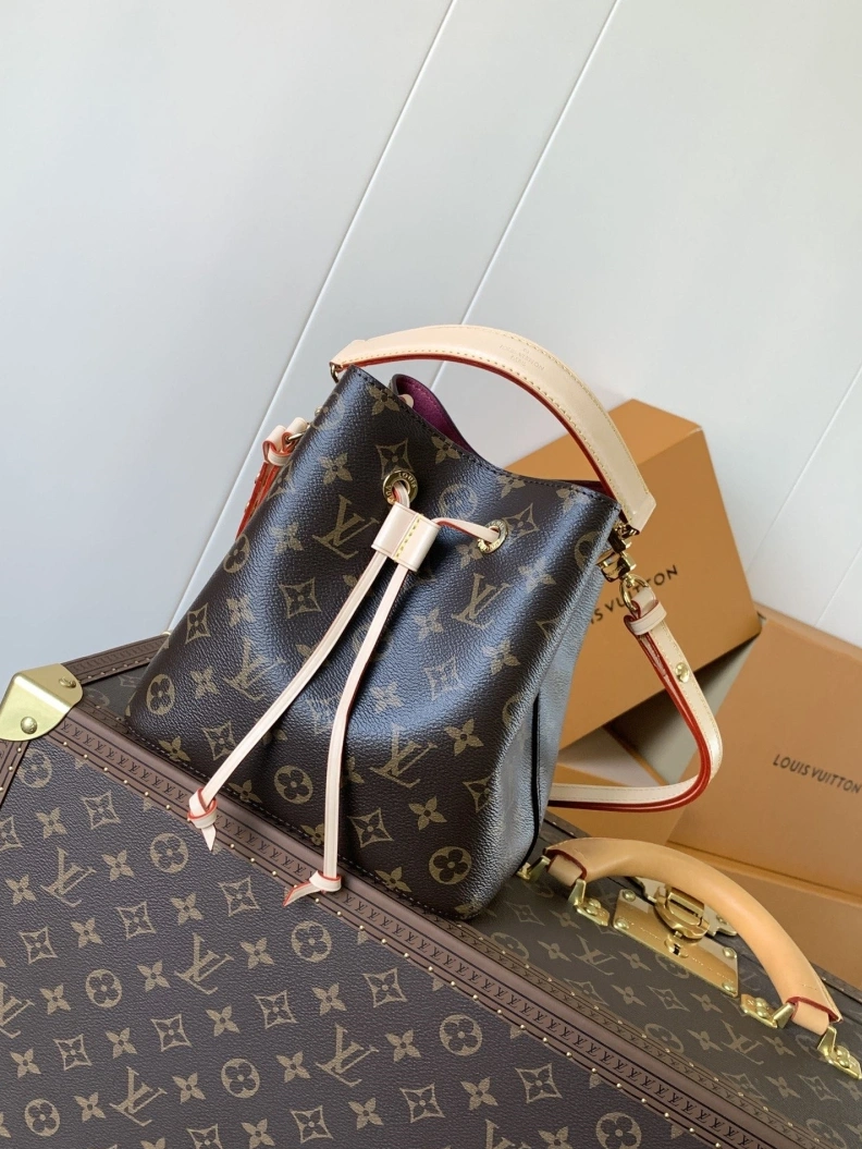 LX Bucket Bags Lightweight 18177