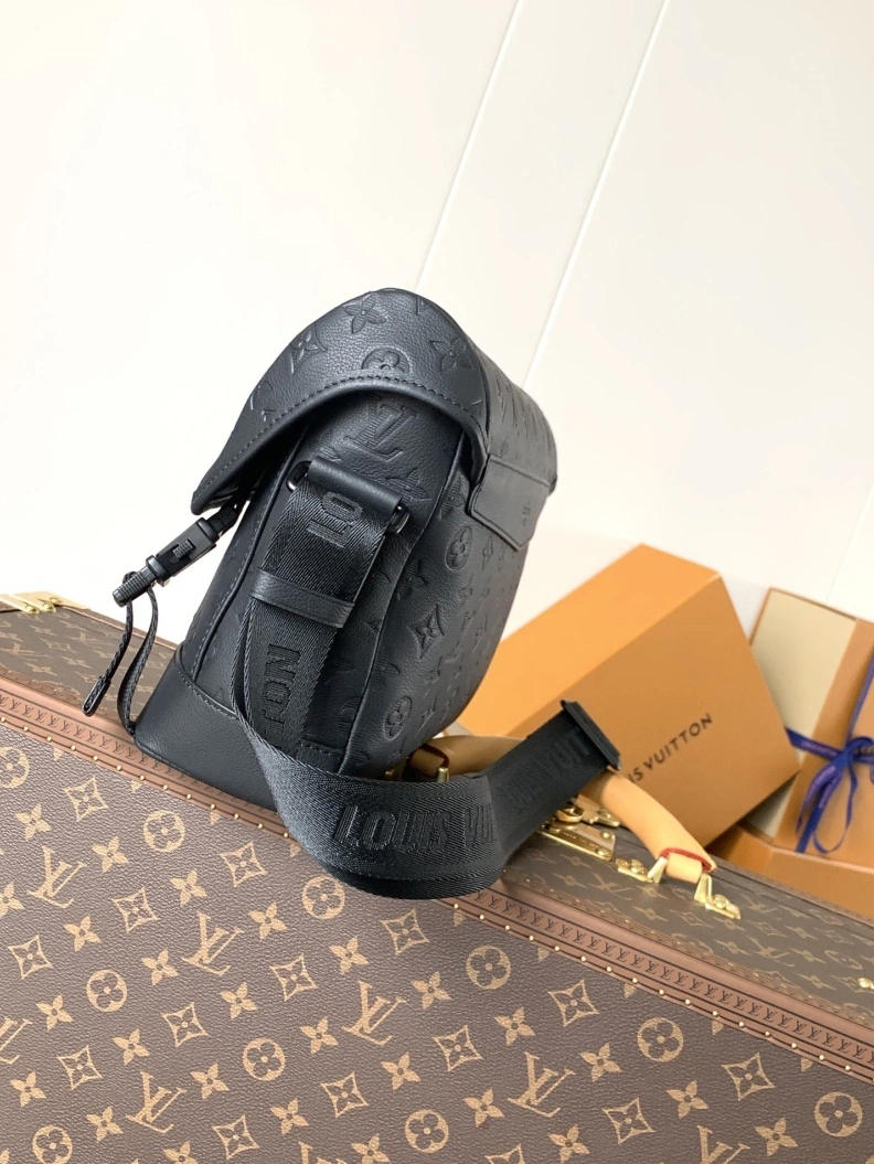 Versatile LX Satchel bags 18122