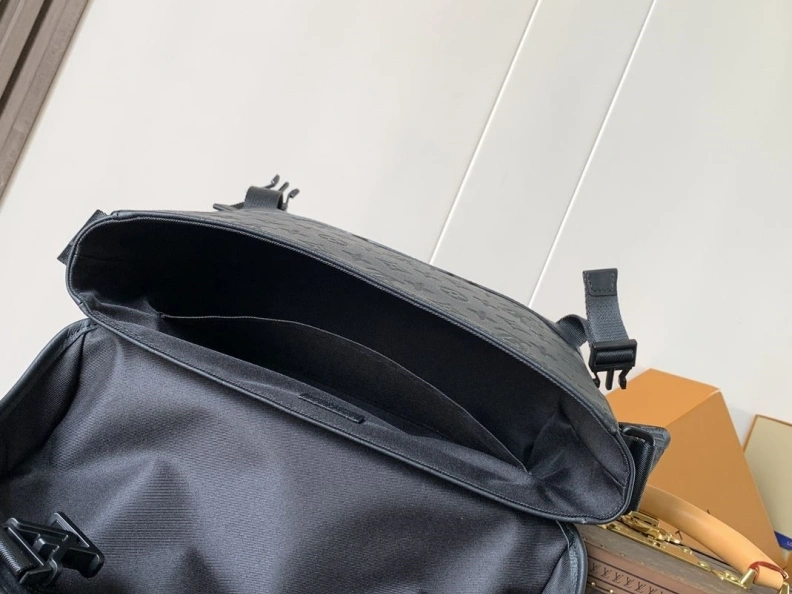 Versatile LX Satchel bags 18122