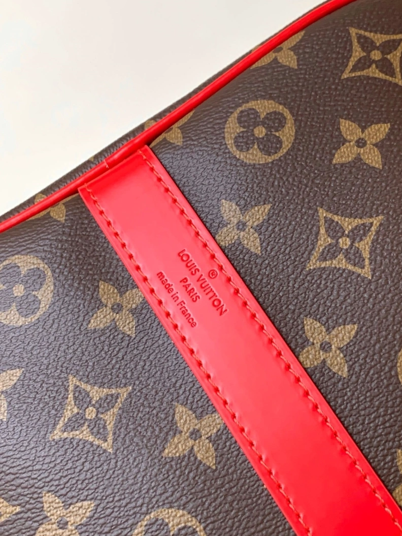 EyeCatching LX Travel Bags 17980
