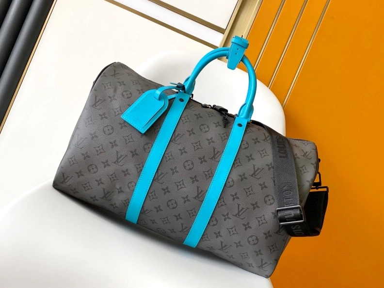 Functional LX Travel Bags 17995