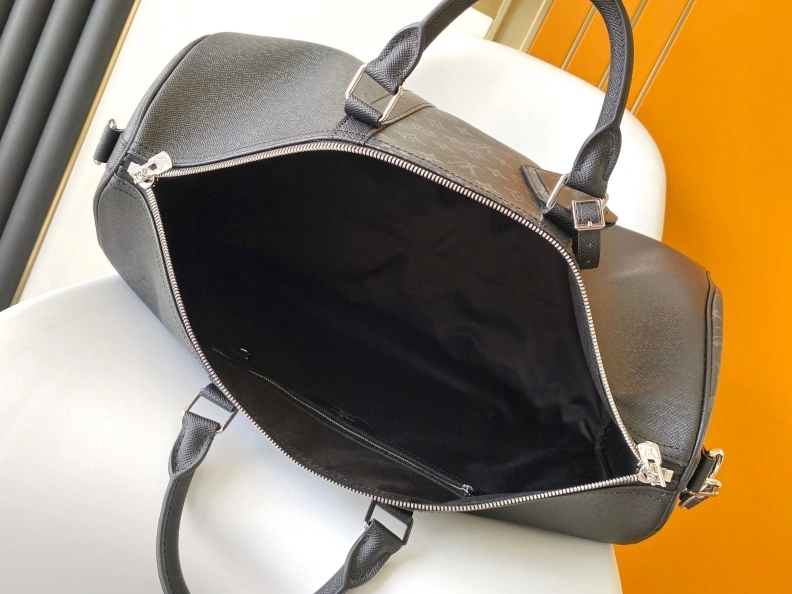 Versatile LX Travel Bags 17986