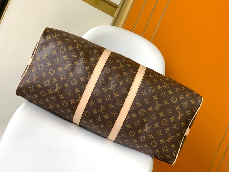 Versatile LX Travel Bags 17950