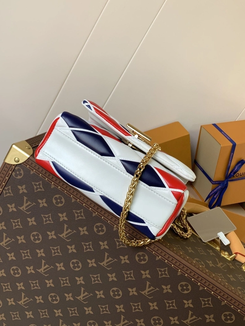Popular LX Twist Denim Bags 17925