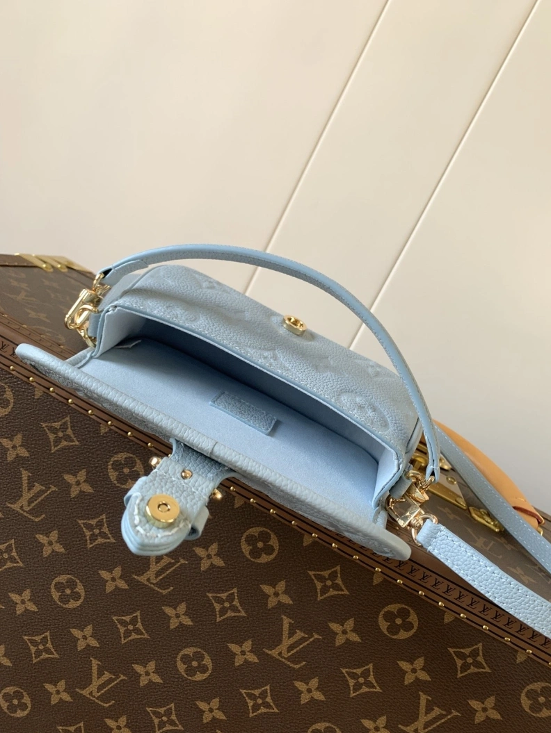 LX Satchel bags Flexible 18098