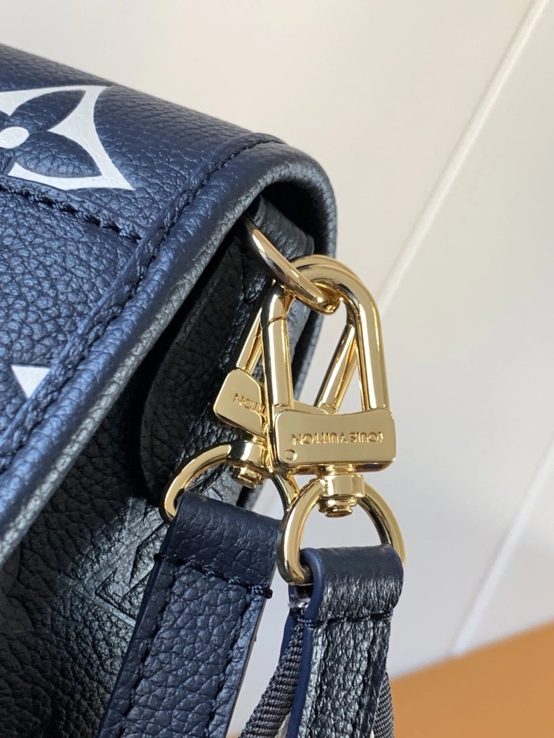 StreetReady LX Satchel bags 18097