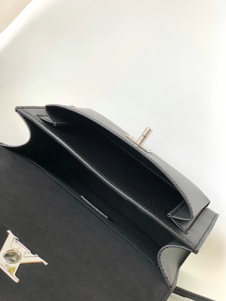 LX Satchel bags Soft 18096