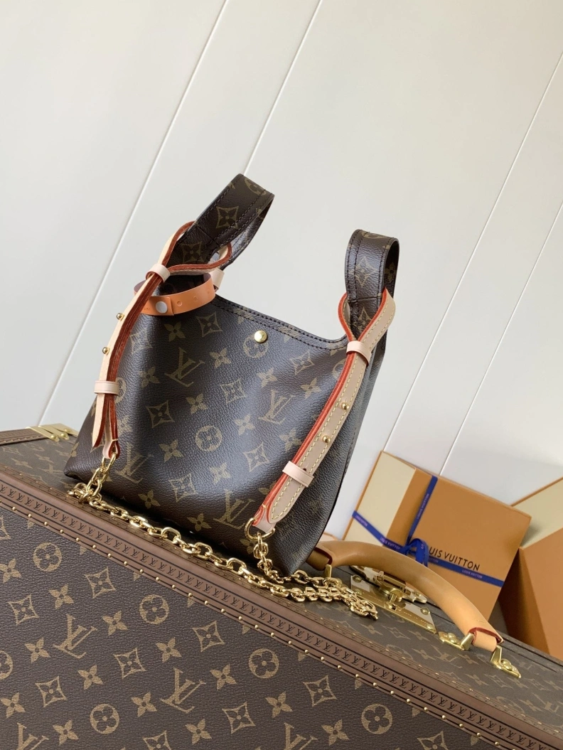 WellDesigned LX Top Handle Bags 18012
