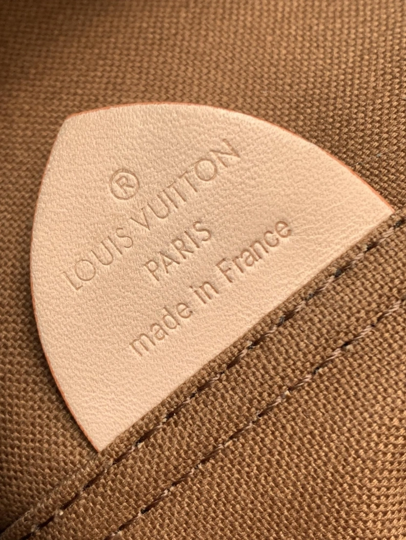 WellDesigned LX Top Handle Bags 18012