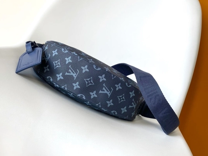 LX Satchel bags Comfortable 18081