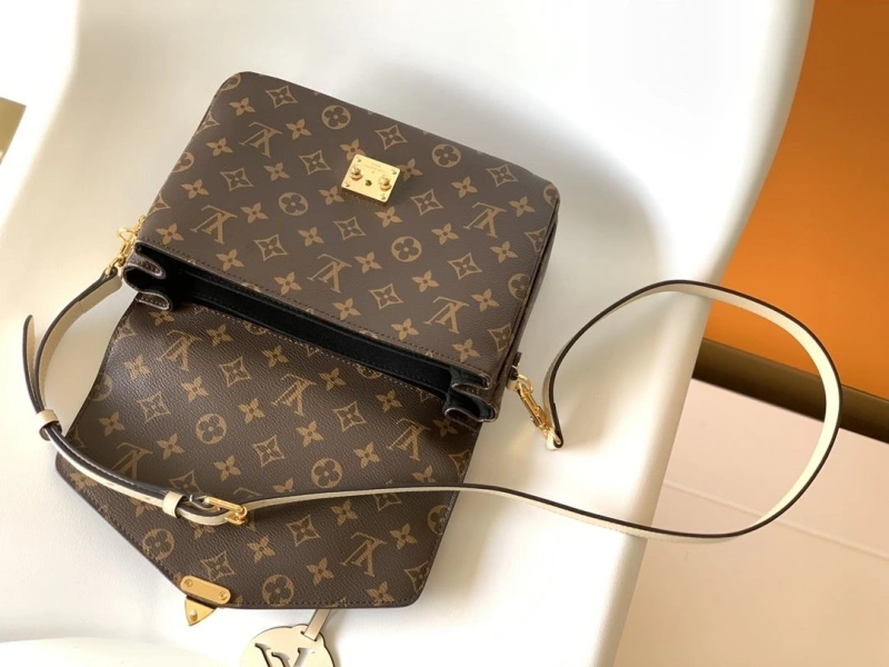 LX Top Handle Bags Fashionable 20089