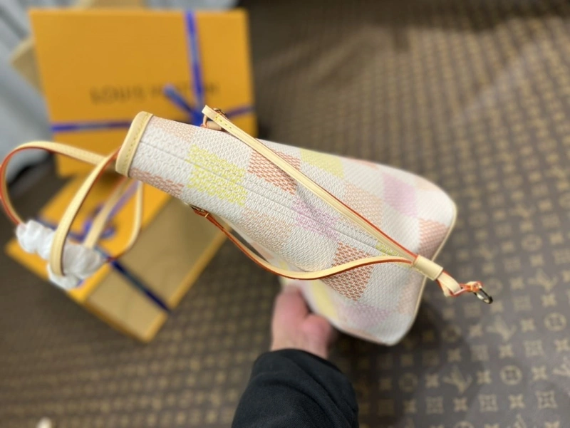 Functional LX Shopping Bags 20378