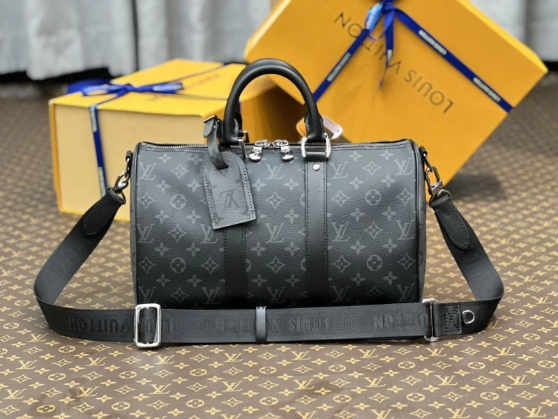 Minimalist LX Travel Bags 19910