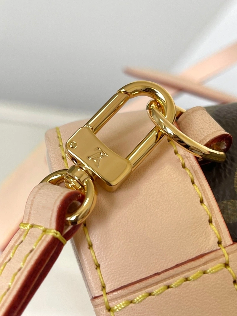 LX Top Handle Bags EyeCatching 20066
