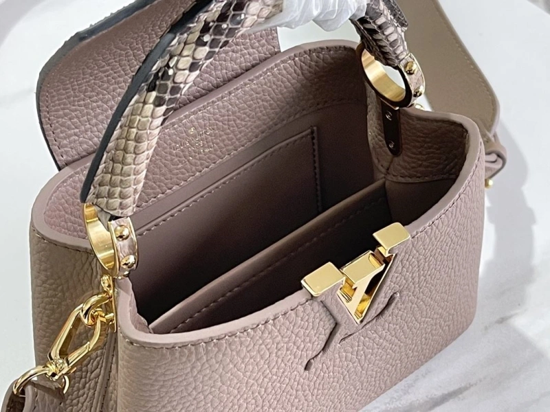 WellDesigned LX Caxucines Bags 20873