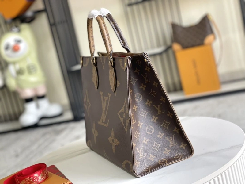 Affordable LX Shopping Bags 20350