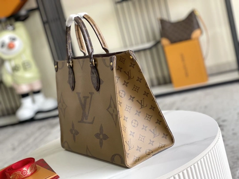 Affordable LX Shopping Bags 20350