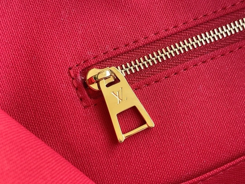 Affordable LX Shopping Bags 20350